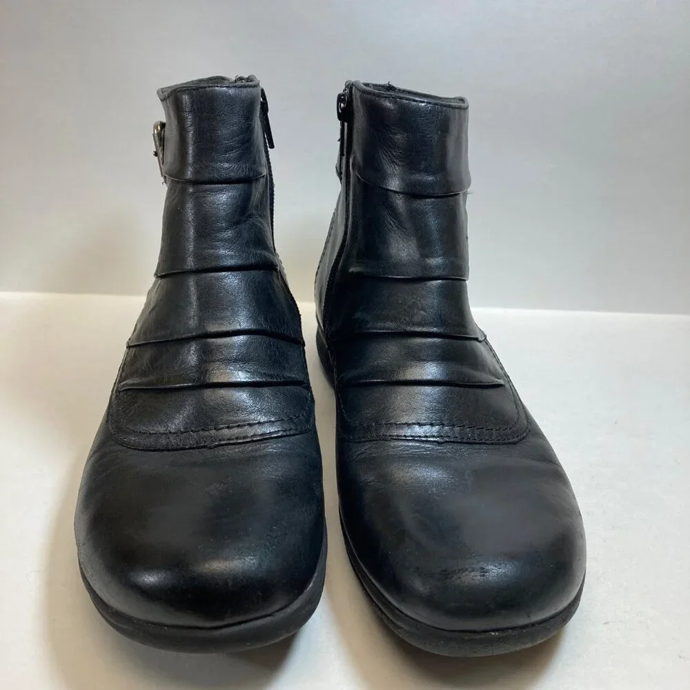 Clarks Christine Club Ankle Black Leather Boots Womens 9.5M Buckle Side Zipper - Picture 3 of 10